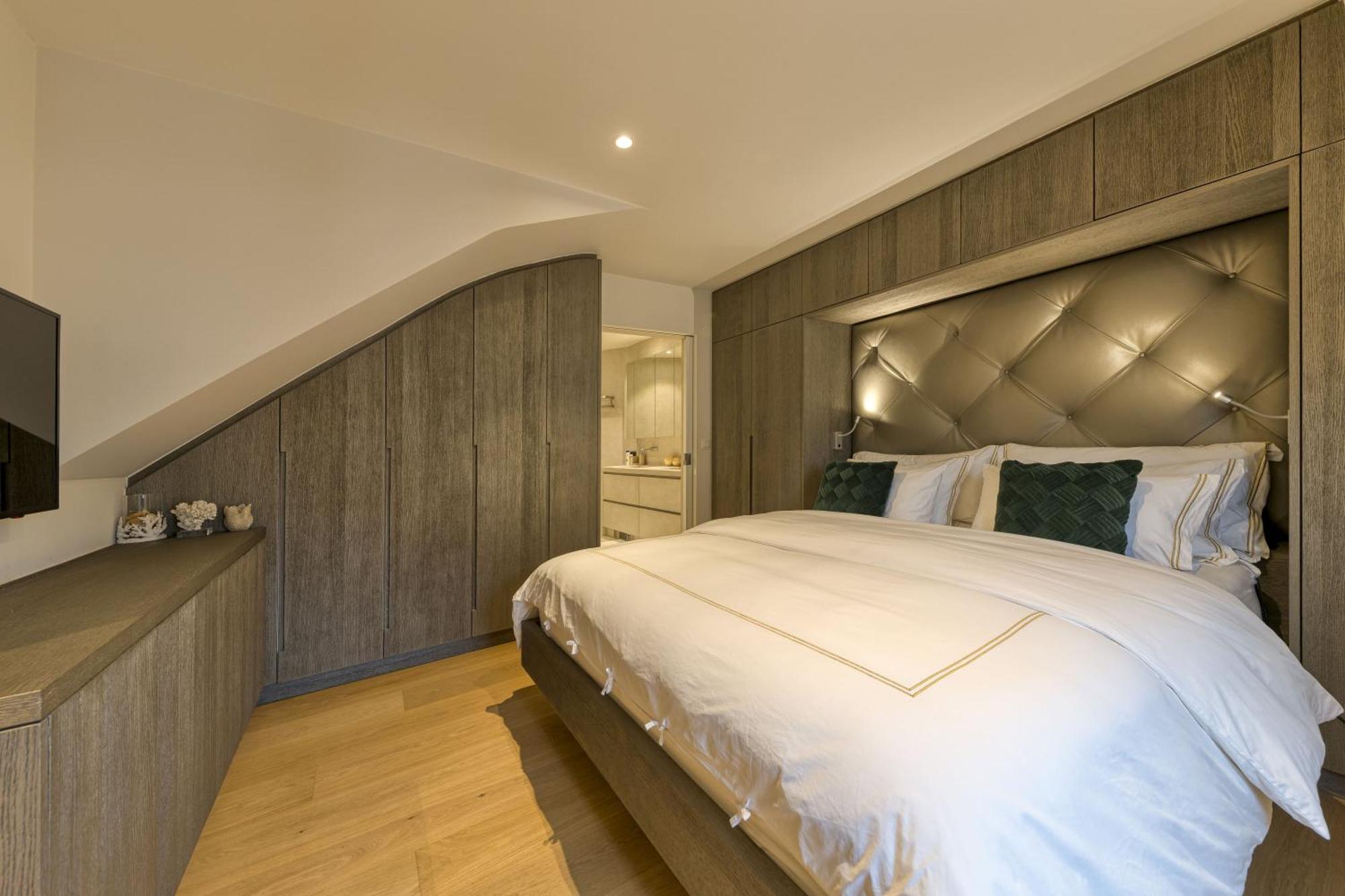 Triplex Penthouse In The City Center Brussel Bagian luar foto