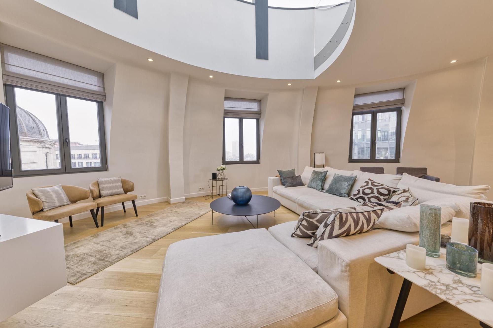 Triplex Penthouse In The City Center Brussel Bagian luar foto
